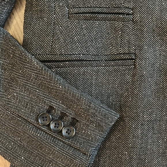 STUNNING GRAY TWEED CLASSIC BLAZER BANANA REPUBLIC SIZE 6 - Picture 2 of 4